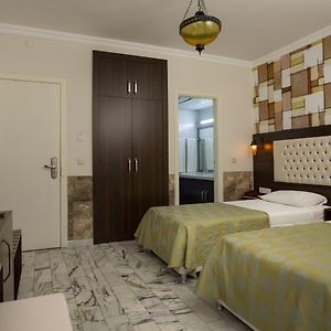 Dreibettzimmer
